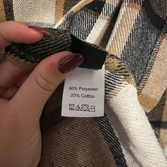 Plaid Shacket - Picture 4 of 5